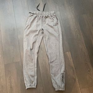 Nike Thermo-Fit Sweatpants